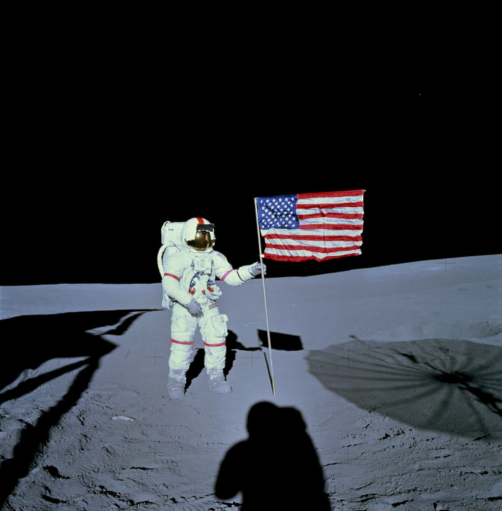 icon for Human moon landing in 2026?