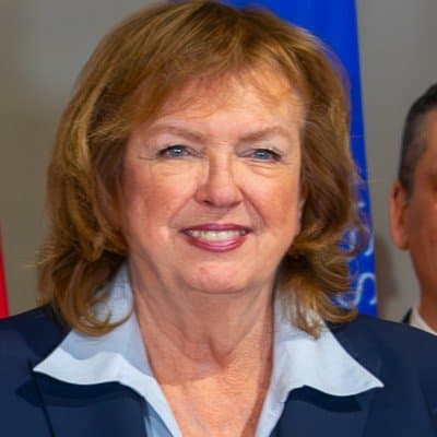 icon for Carolyn Parrish