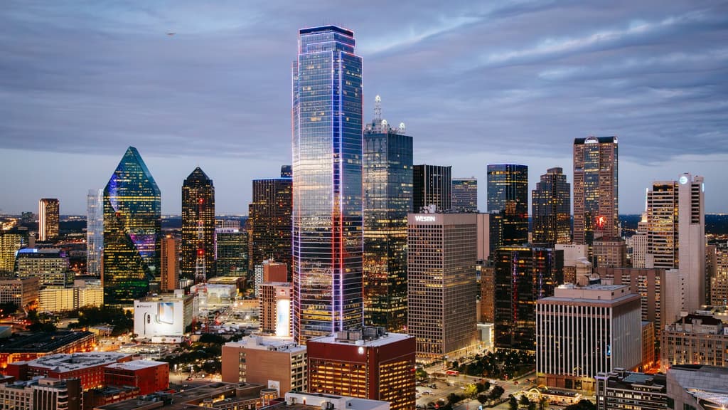 Highest temperature in Dallas on August 25? card icon