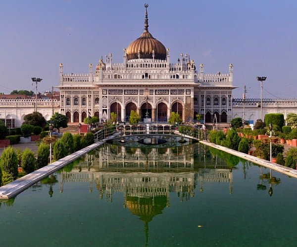 Highest temperature in Lucknow on August 25? card icon