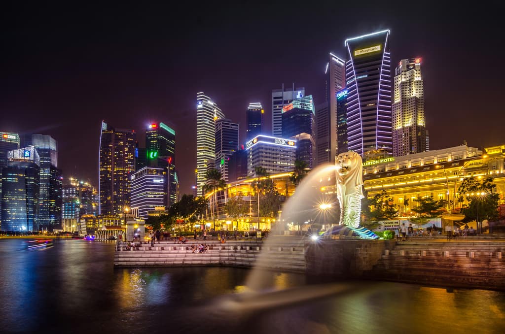 Highest temperature in Singapore on August 25? card icon