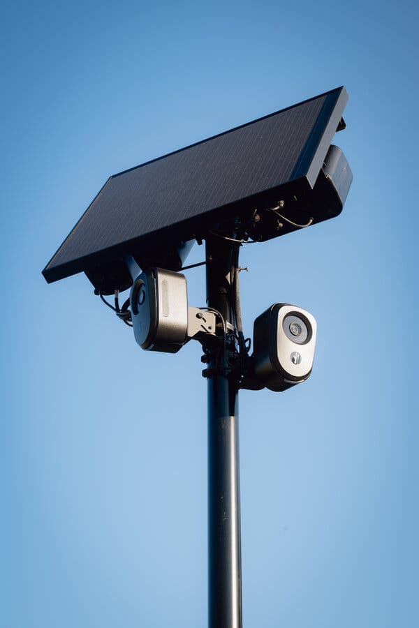 icon for League City, Texas passes ballot measure approving the police use of Flock Cameras?