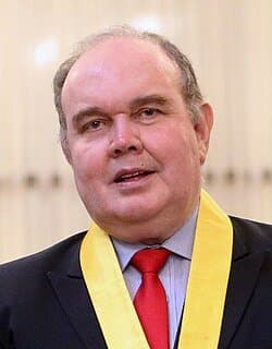 icon for Will Rafael López Aliaga win the next Lima mayoral elections?